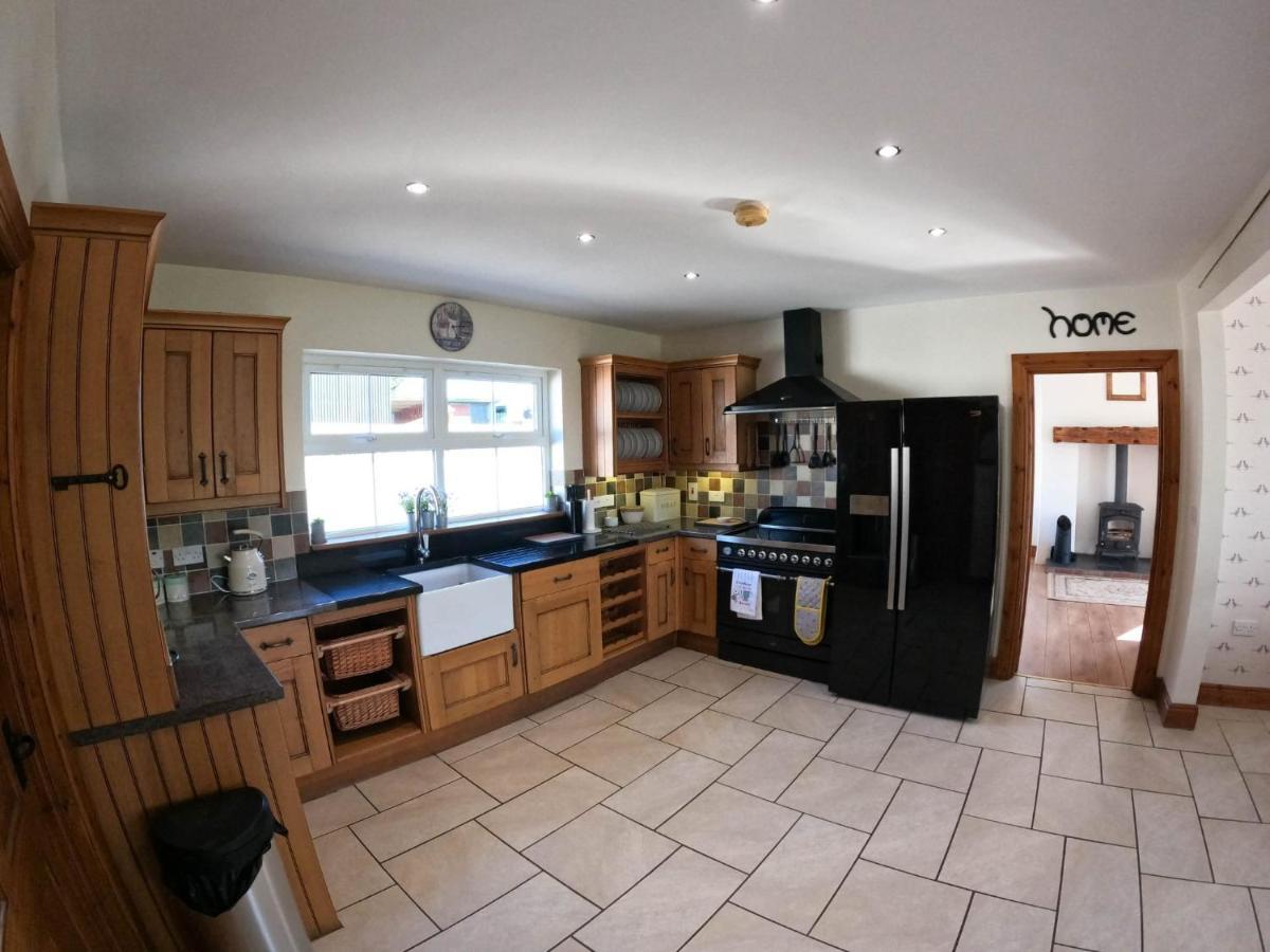 The Heights & Hollows Farmhouse, Saul, Downpatrick, Sleeps 14 Exterior photo