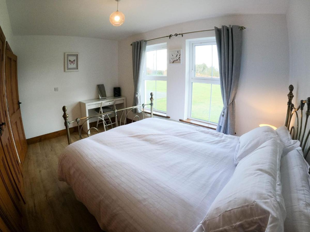 The Heights & Hollows Farmhouse, Saul, Downpatrick, Sleeps 14 Exterior photo
